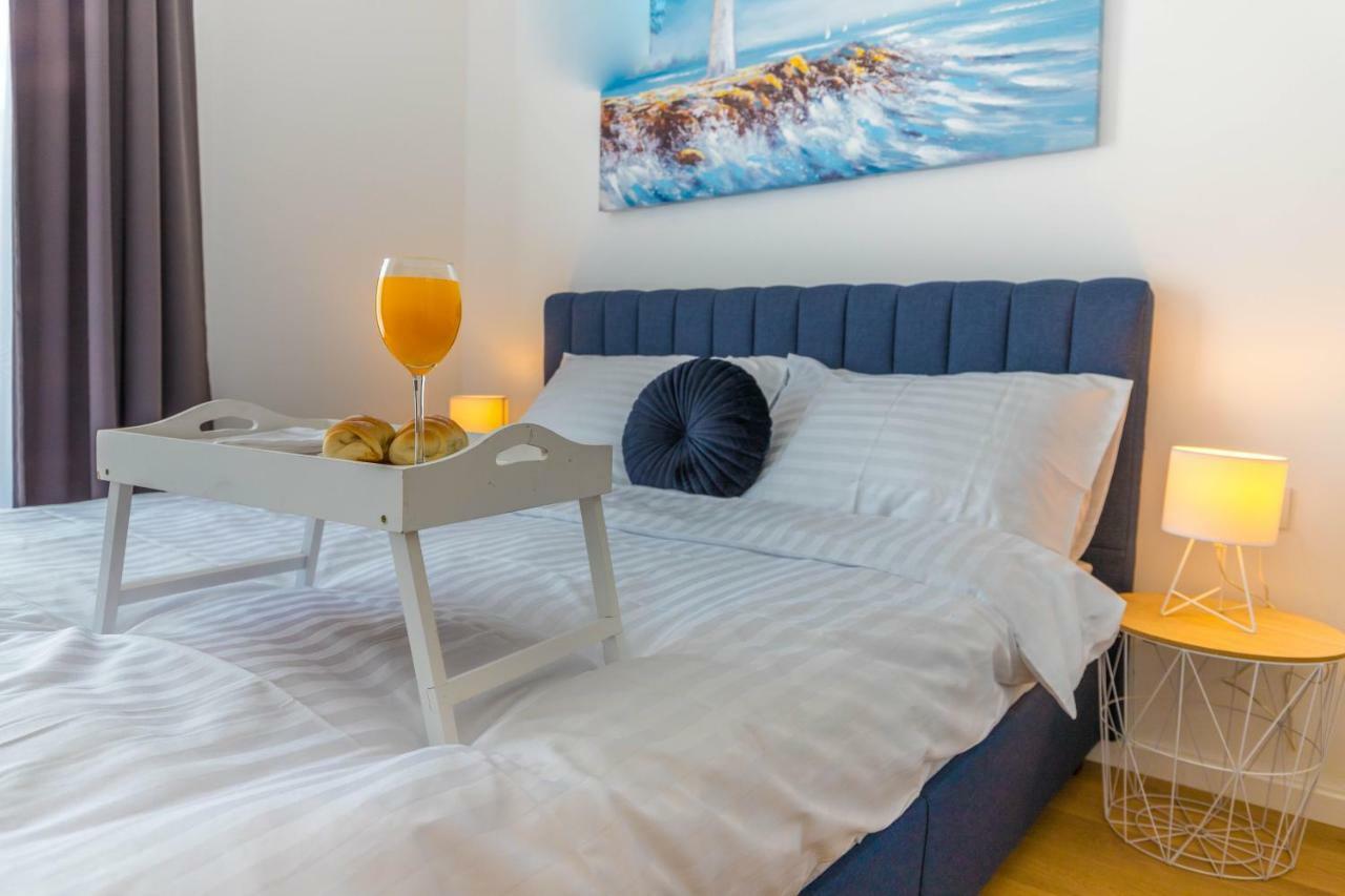 Apartments Ines Selce Exterior foto